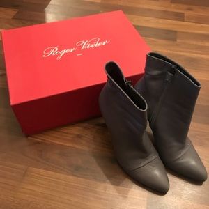 Roger Vivier Gray Zipper Booties